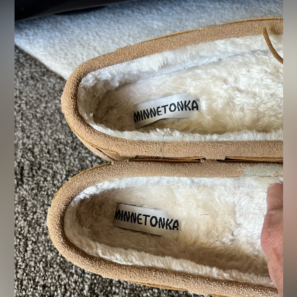 Minnetonka Women Cally Moccasin Slippers - 10M - Picture 7 of 9